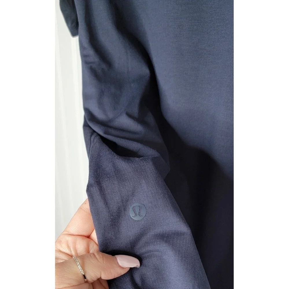 Lululemon Crew Neck Short Sleeve Shirt Mens Size Small Navy Blue Athletic Casual